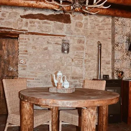 Antiguo Rincon * Colungo