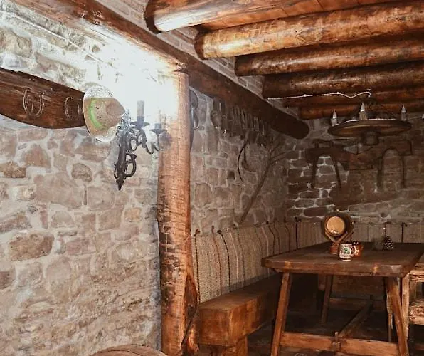 Antiguo Rincon * Colungo